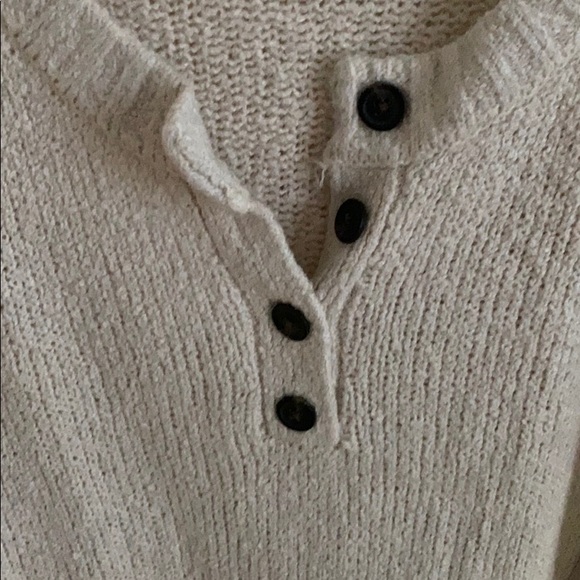 American eagle sweater - Picture 3 of 3